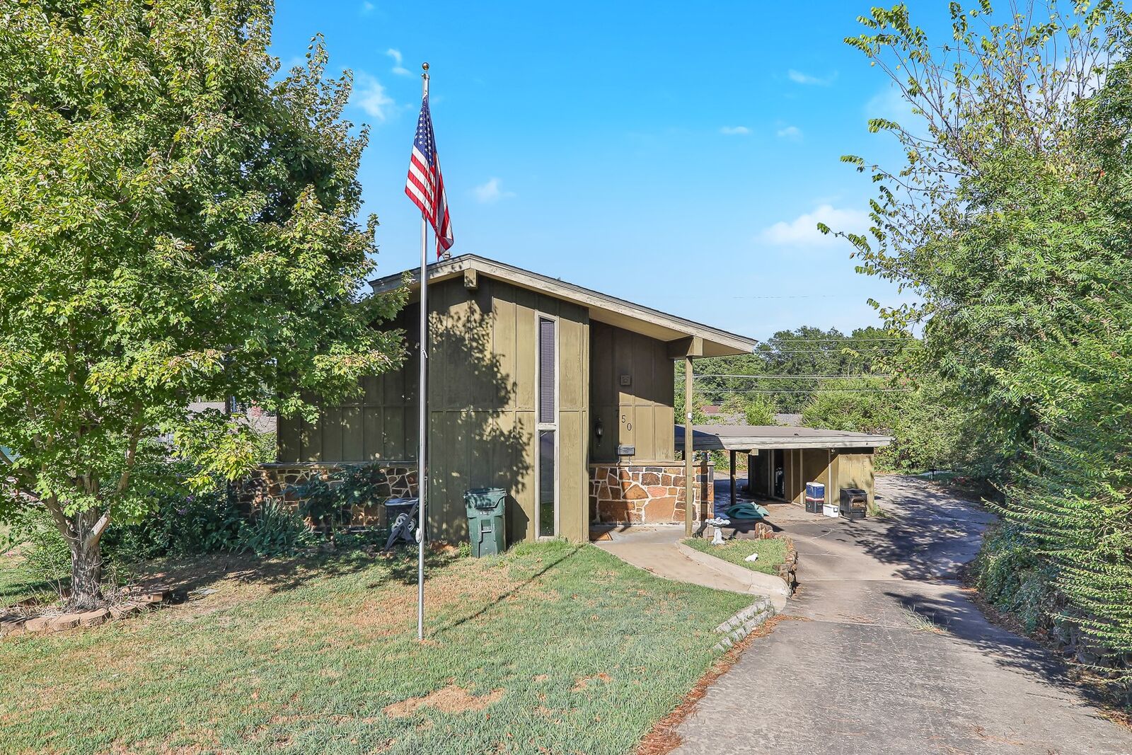 Property Photo:  750 Risser Avenue  OK 74403 