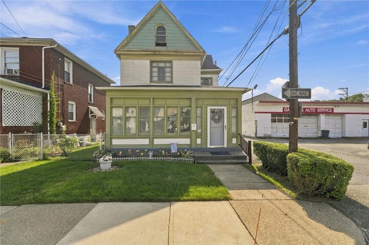 Property Photo: 108 7th St PA 15145
