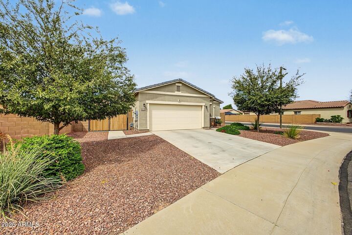Property Photo: 3189 N Excursion Lane AZ 85122