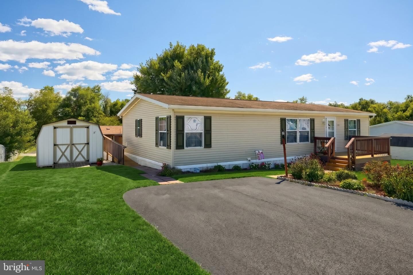 Property Photo:  2581 Old Harrisburg Road 31  PA 17325 