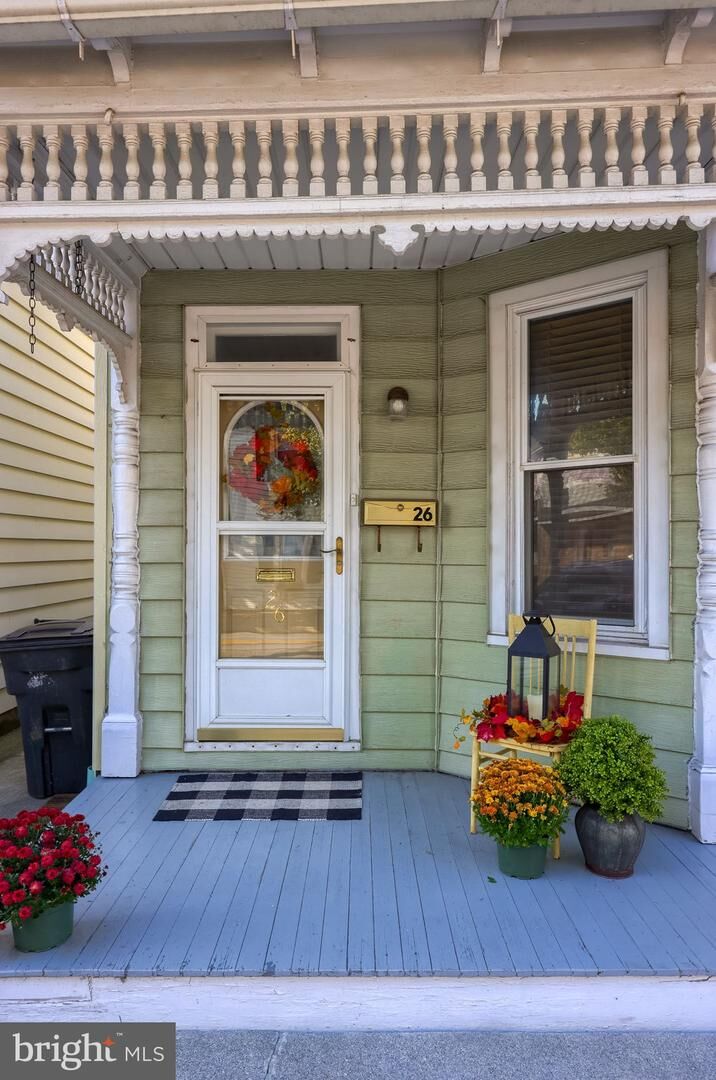 Property Photo:  26 W Orange Street  PA 17543 