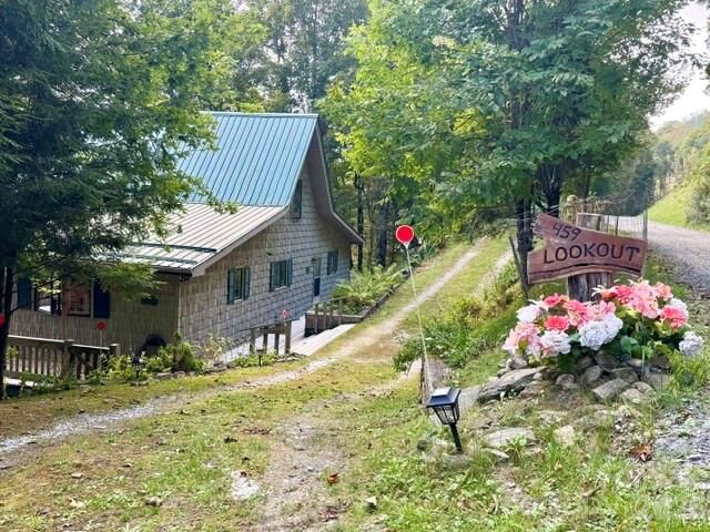 Property Photo:  459 Lookout Drive  NC 28754 