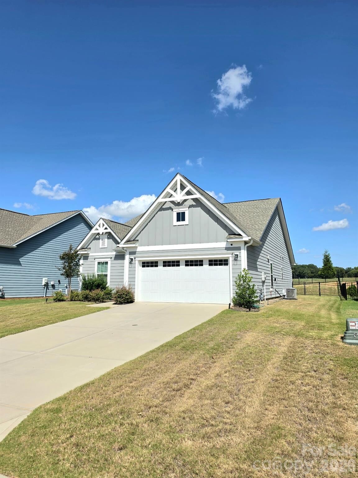 Property Photo: 2032 Turnsberry Drive 9 NC 28112