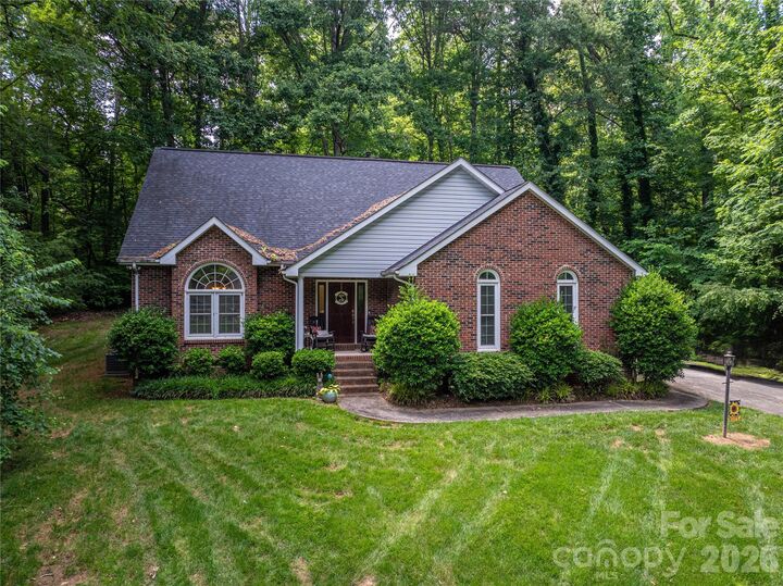 Property Photo:  645 Deerfield Drive  NC 28120 