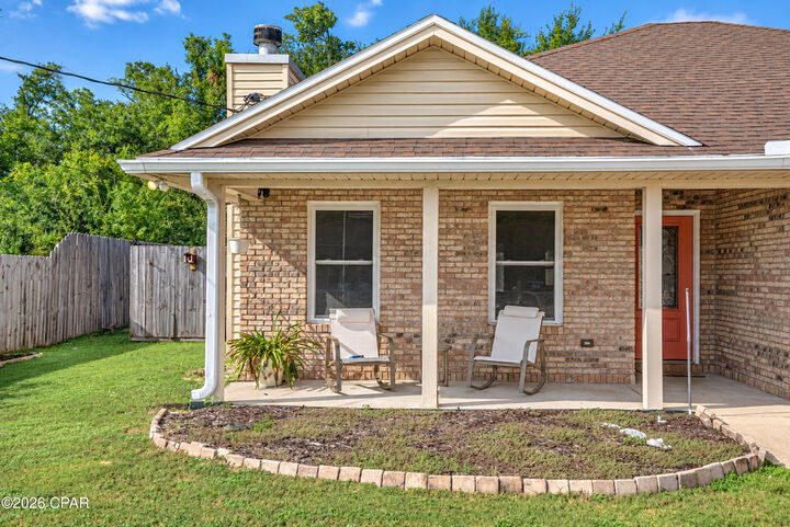 Property Photo:  1510 E 9th Street  FL 32444 