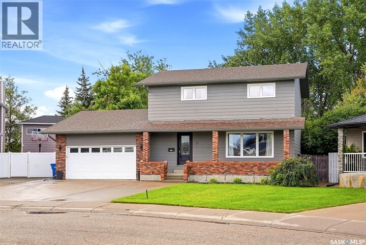 Property Photo: 29 Thorn Crescent SK S6J 1J3
