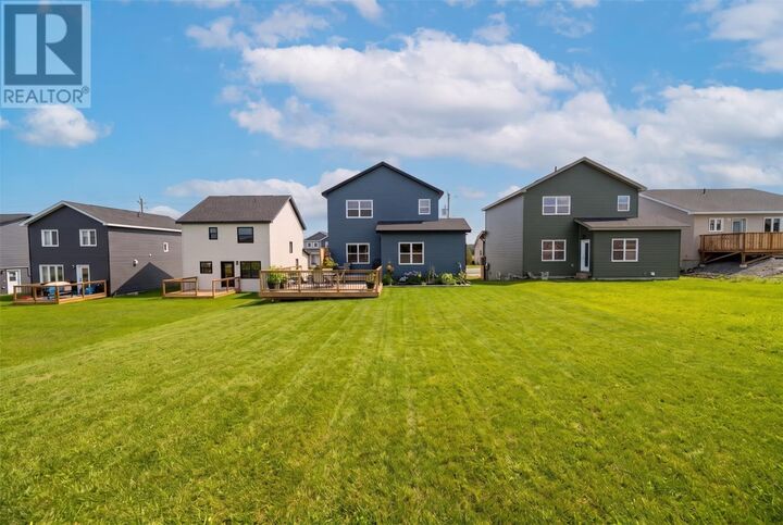 Property Photo:  102 Trenton Drive  NL A1L 4B7 