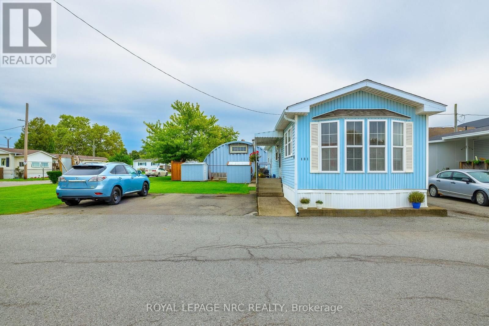 Property Photo:  241 St. Paul Street West 101  ON L2S 2E5 