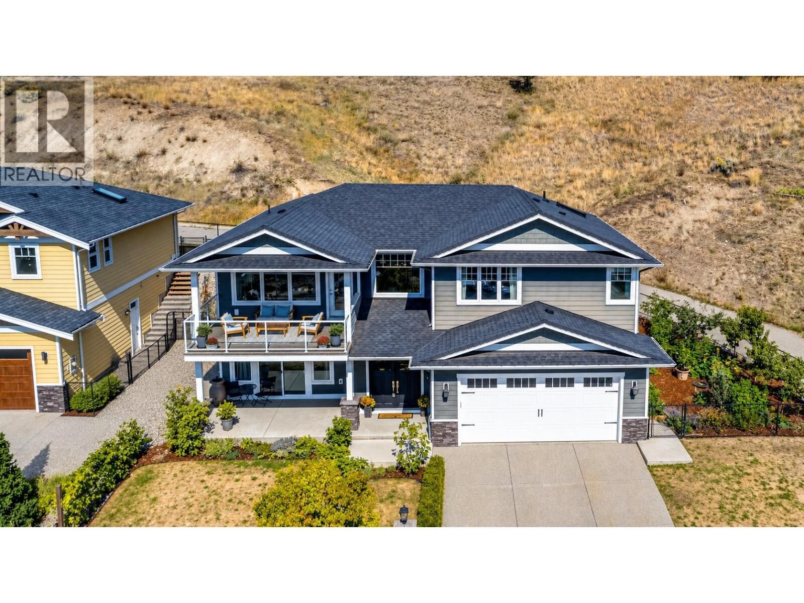 Property Photo:  7221 Edgewater Place  BC V1B 4C5 