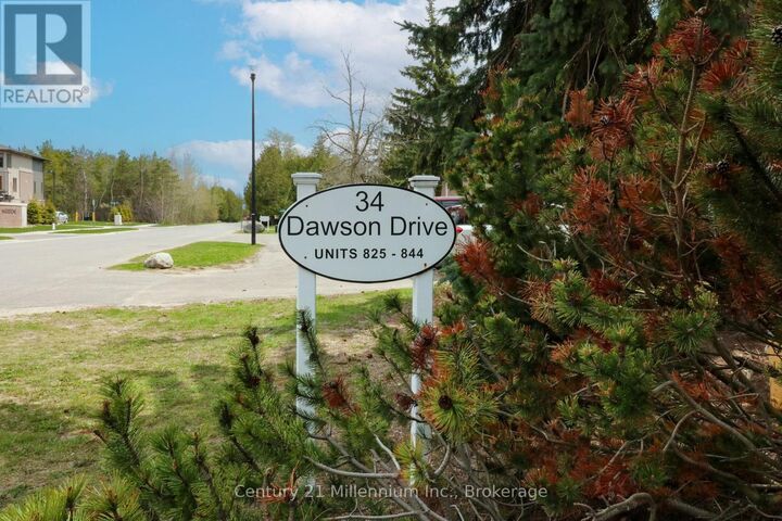 Property Photo:  34 Dawson Drive 825  ON L9Y 5B4 