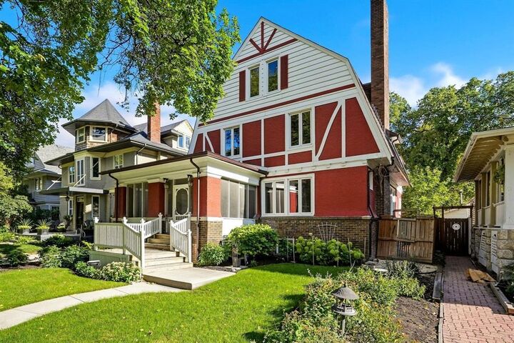 Photo de la propriété: 298 Kingsway Avenue MB R3M 0H4
