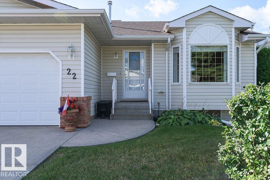 Property Photo:  7 Cranford Way 22  AB T8H 5W5 