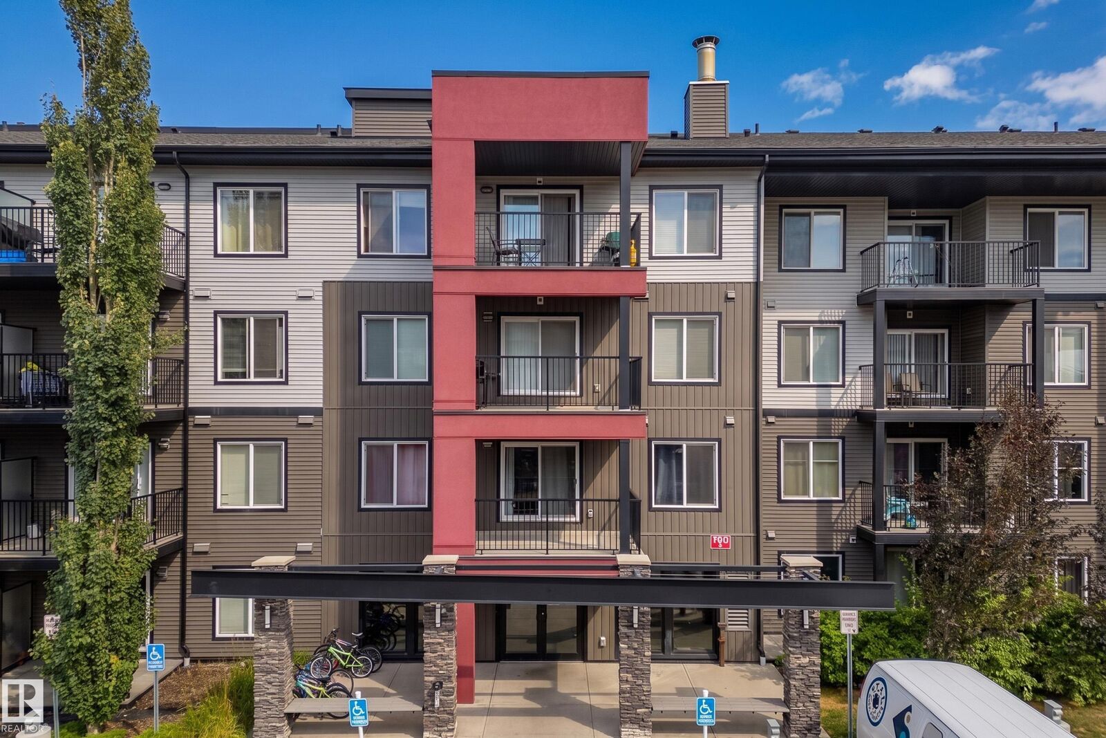 Property Photo:  5515 7 Avenue SW 419  AB T6X 2A8 