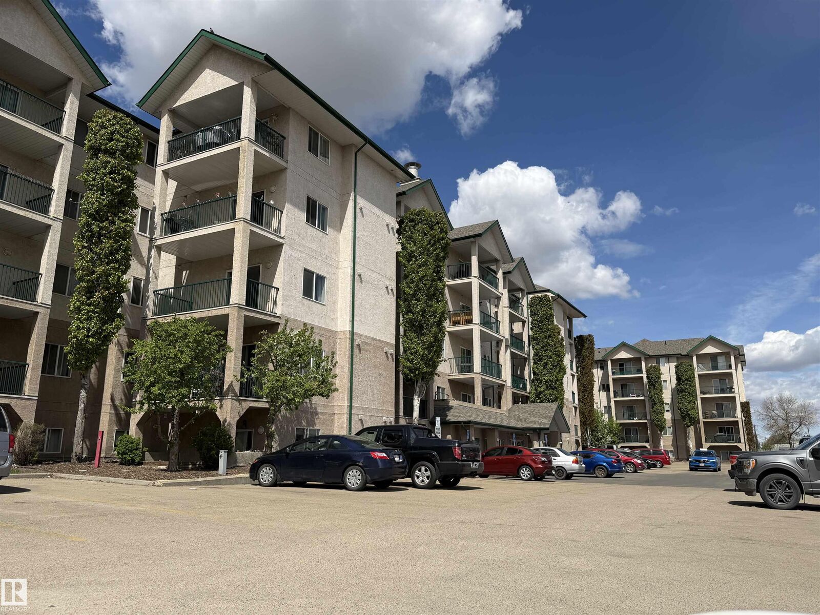 Property Photo:  11325 83 Street NW 112  AB T5B 4W7 