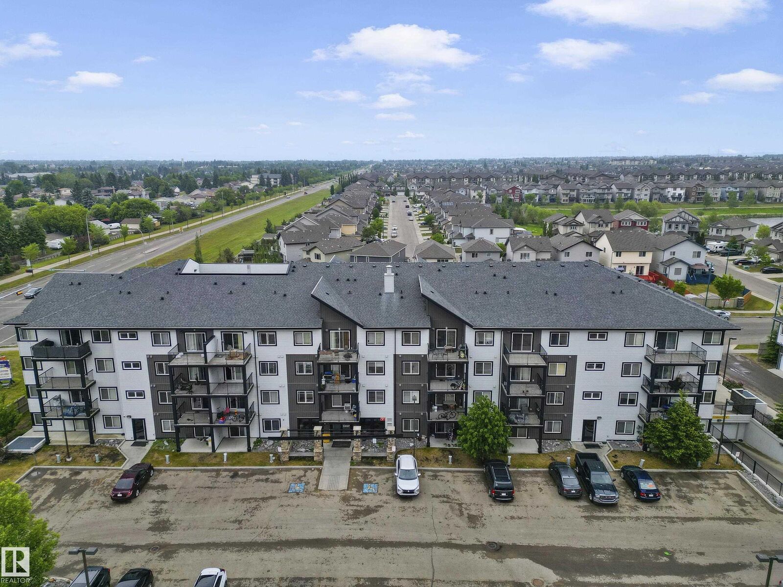 Property Photo:  3357 16A Avenue NW 114  AB T6T 0V4 