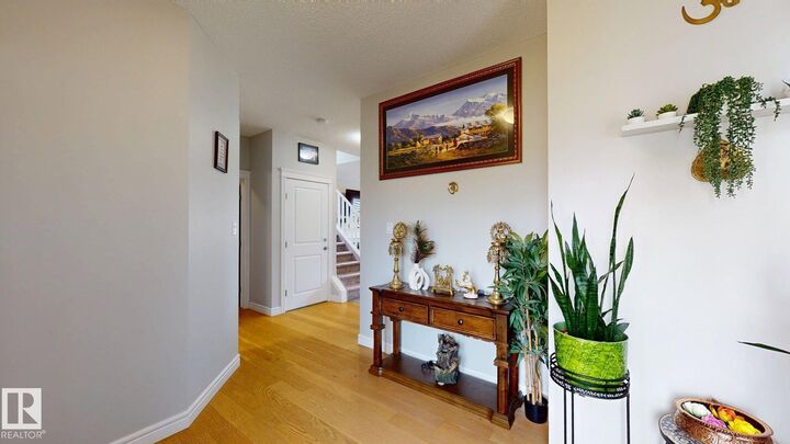 Property Photo:  22407 99 Avenue NW  AB T5T 7C2 