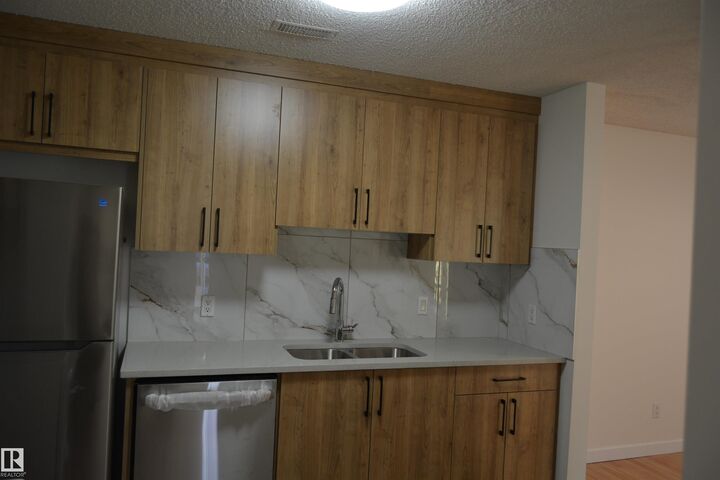Property Photo:  1503 Mill Woods Road NW 49  AB T6L 4C2 