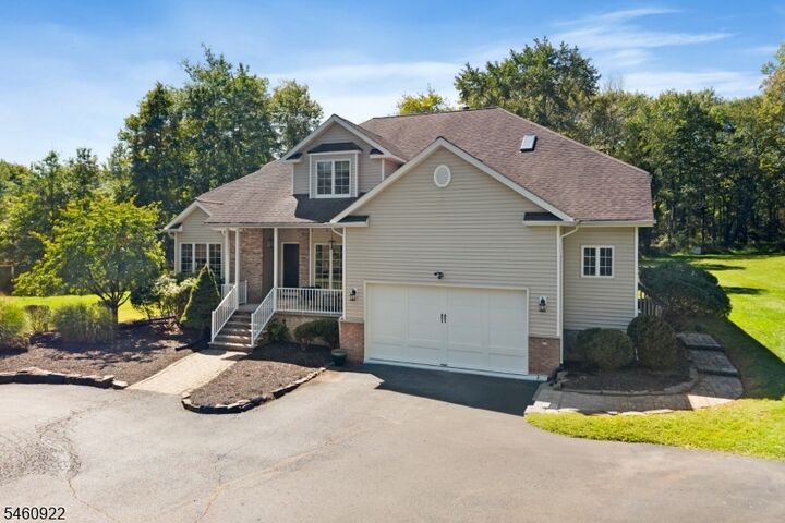 Property Photo:  8 Rock Mill Run  NJ 08558 