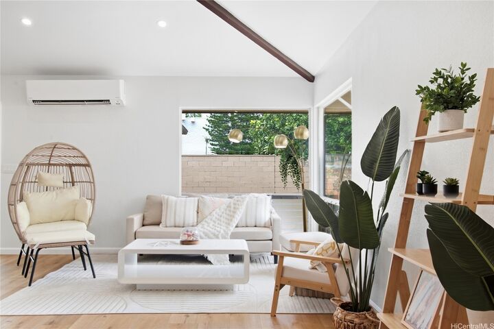 Property Photo:  95-576 Leleiona Street  HI 96789 