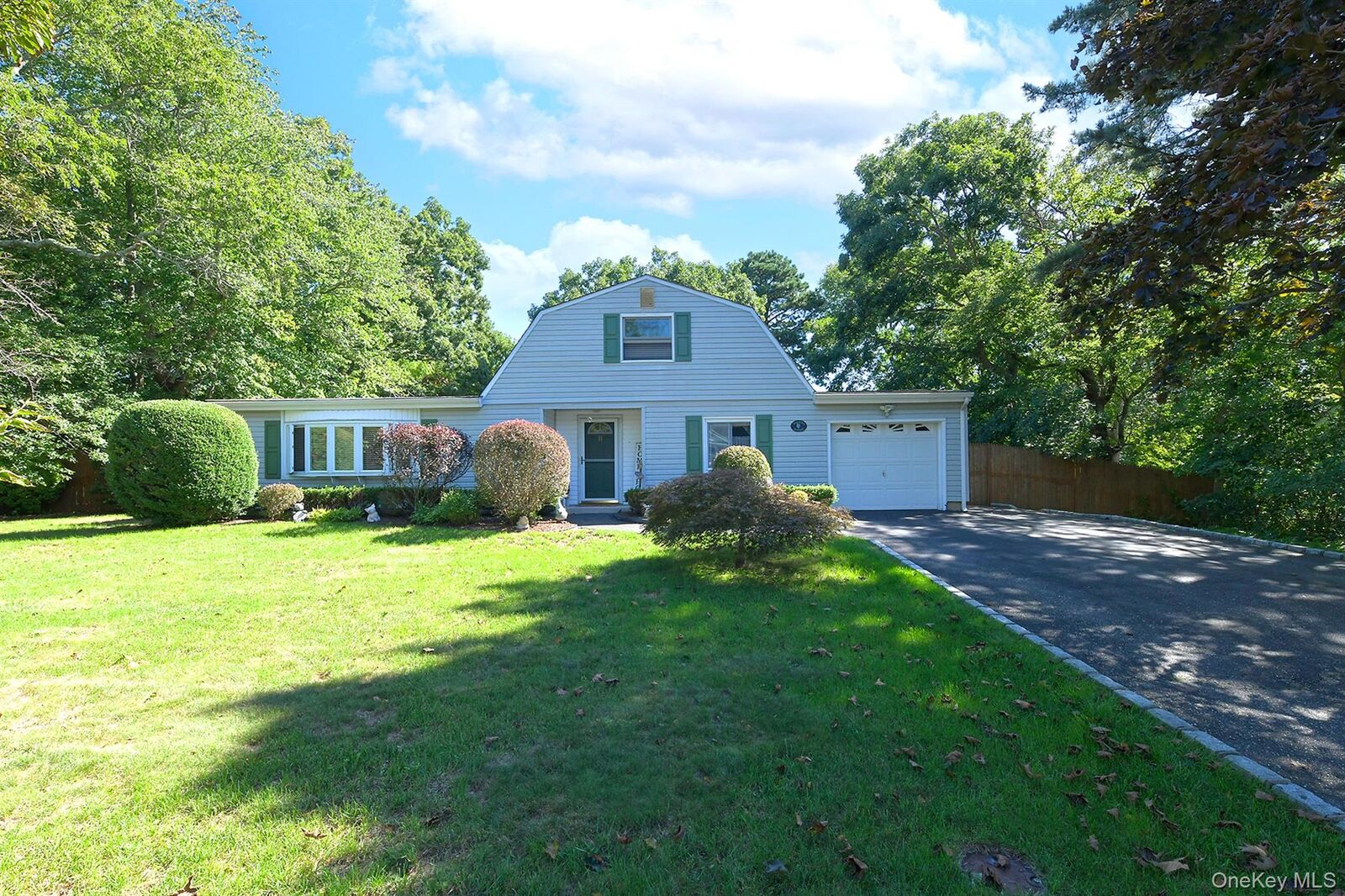 Property Photo:  11 Crooked Pine Drive  NY 11763 