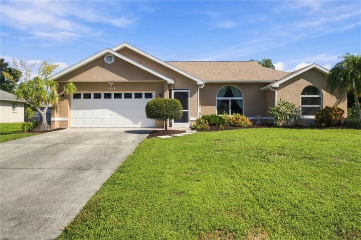 Property Photo:  4991 Houle Place  FL 34232 