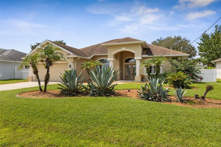 Property Photo:  30 Rolling Sands Drive  FL 32164 