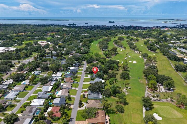 Property Photo:  1232 Saint Andrews Drive  FL 34698 