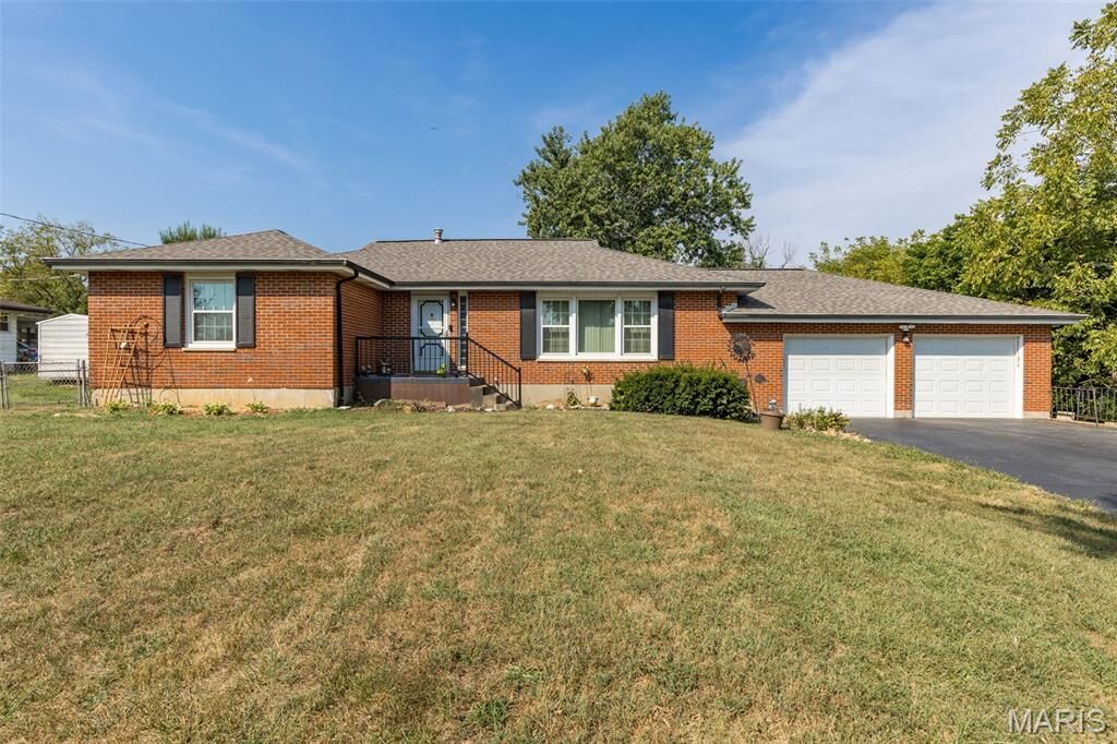 Property Photo: 1505 US Highway 61 MO 63028