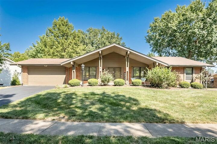 Property Photo: 1538 Woodroyal West Drive MO 63017