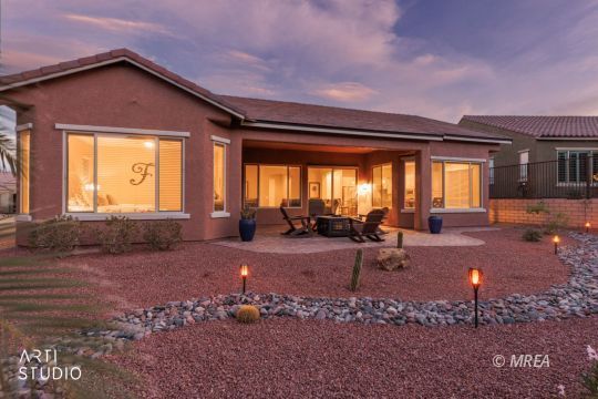 Property Photo: 847 Bridle Path NV 89034