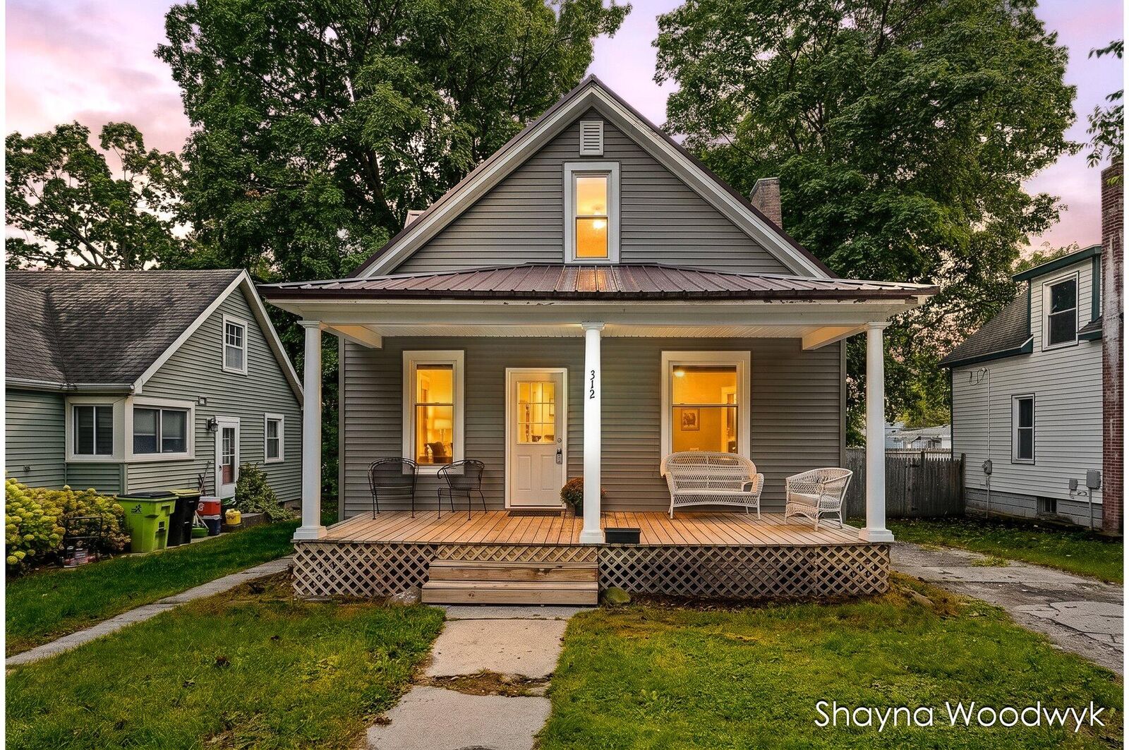 Property Photo: 312 S Irving Street MI 48838