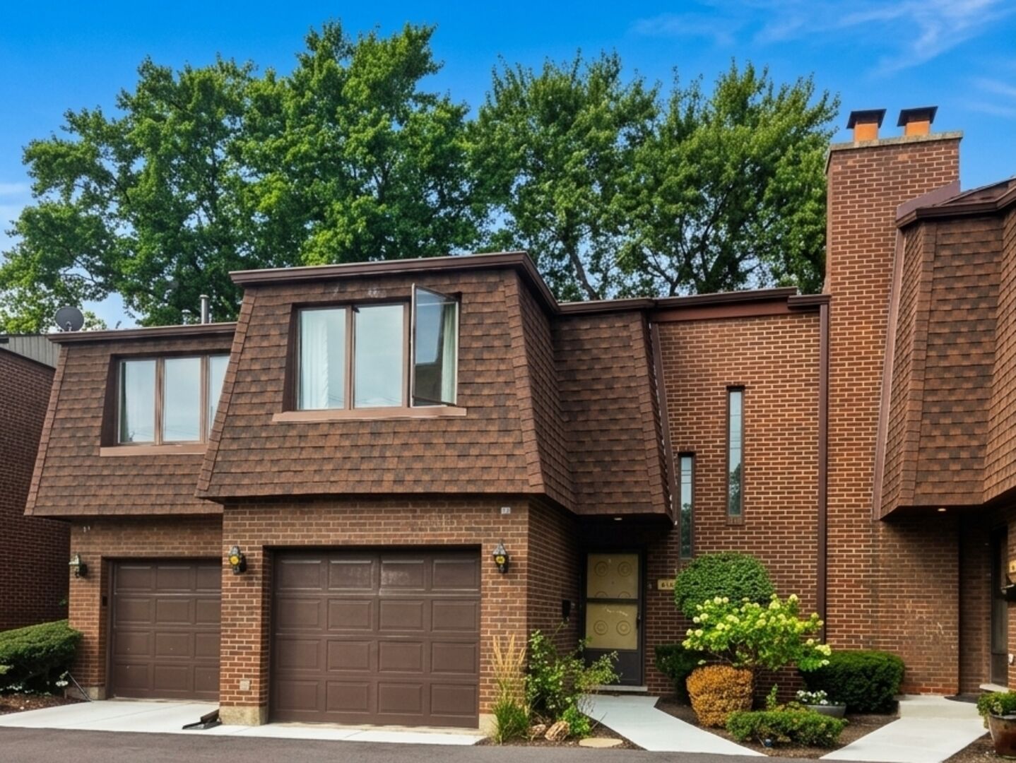 Property Photo:  416 S Dee Road 0  IL 60068 