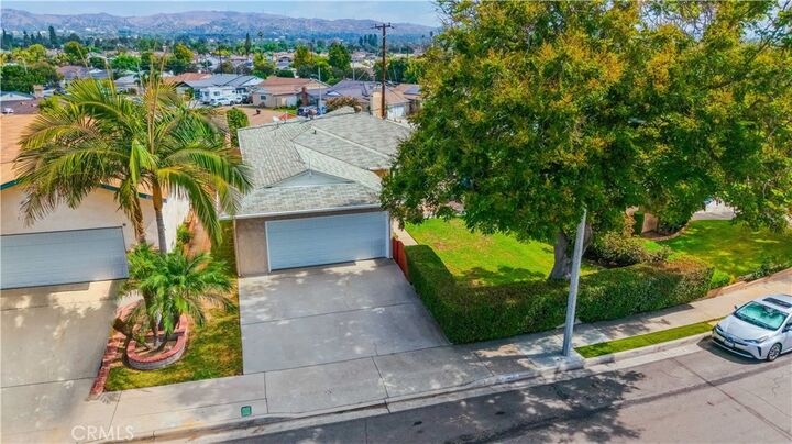 Property Photo: 13337 Trumball CA 90605