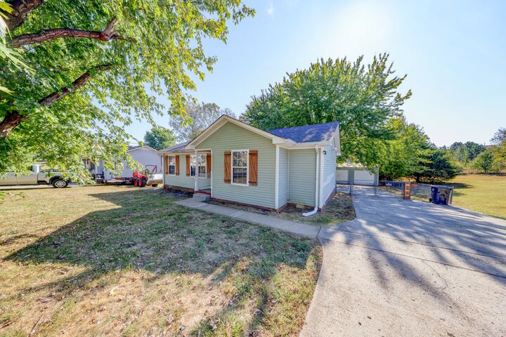 Property Photo:  672 Artic Ave  KY 42262 