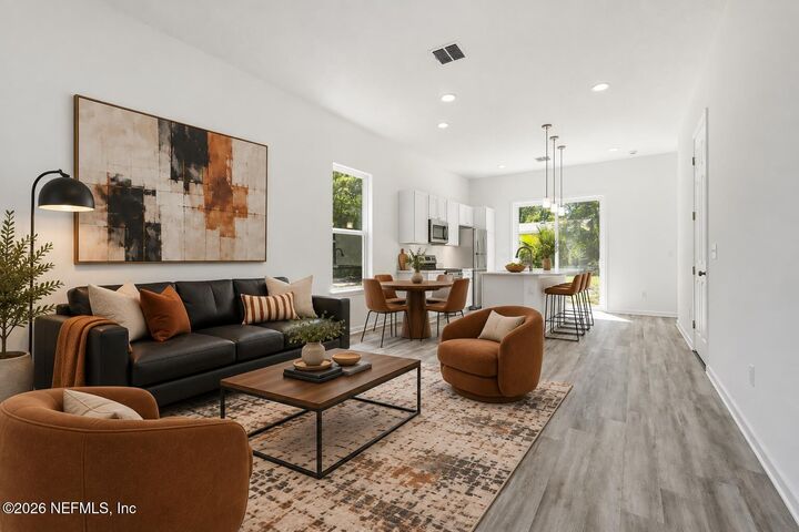 Property Photo: 863 W 6th Street FL 32084