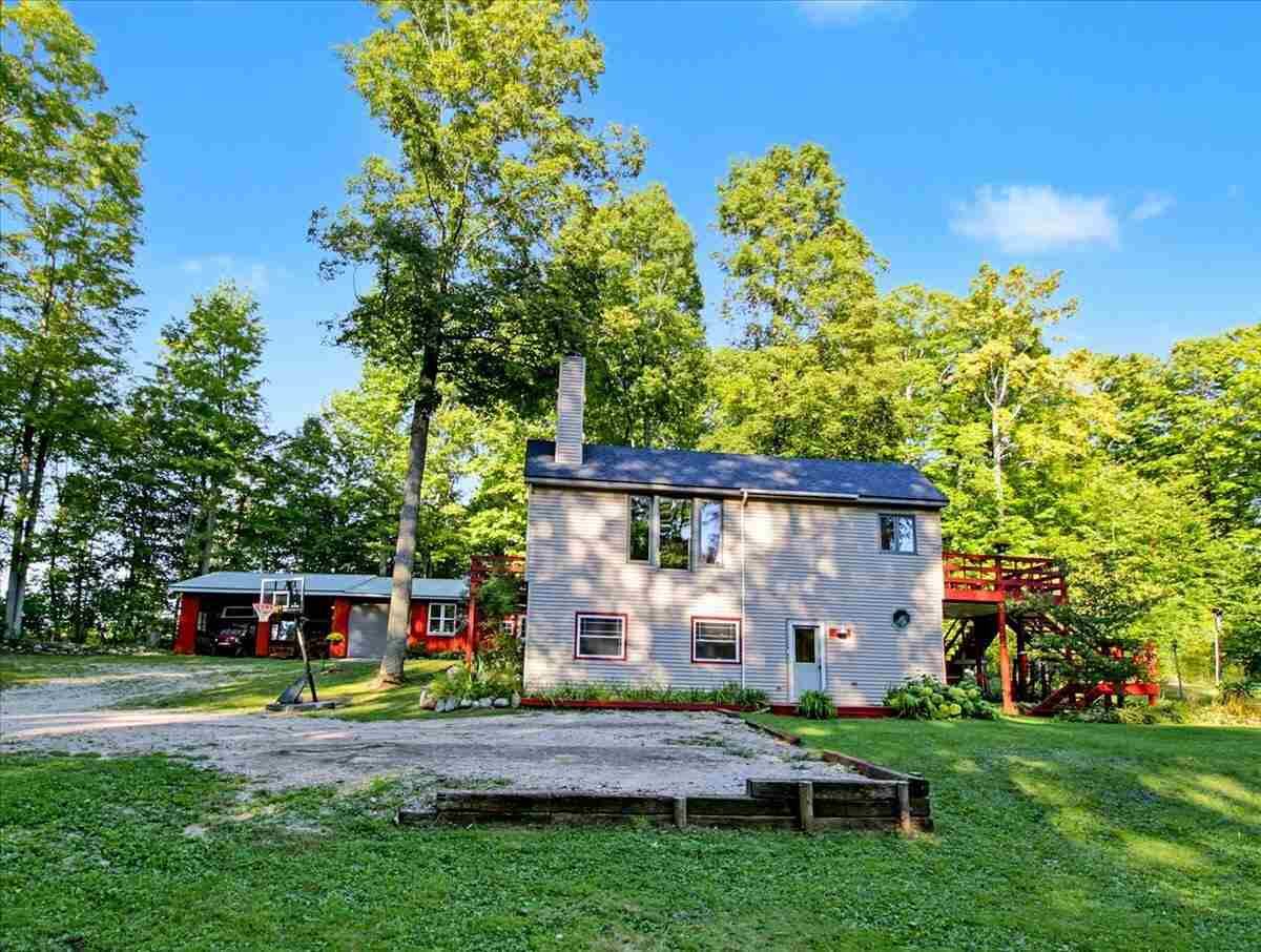 Property Photo: 1218 N Miles MI 49729