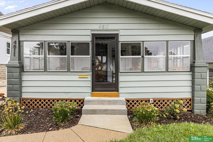 Property Photo:  4811 Pierce Street  NE 68106 