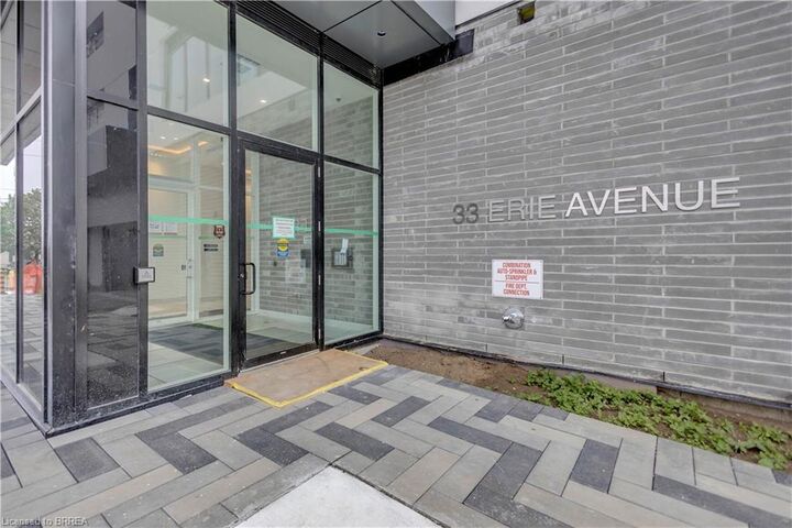 Property Photo:  33 Erie Avenue 801  ON N3S 0K7 