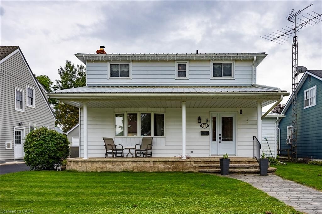 Property Photo:  72 Pine Street  ON N4B 1N9 