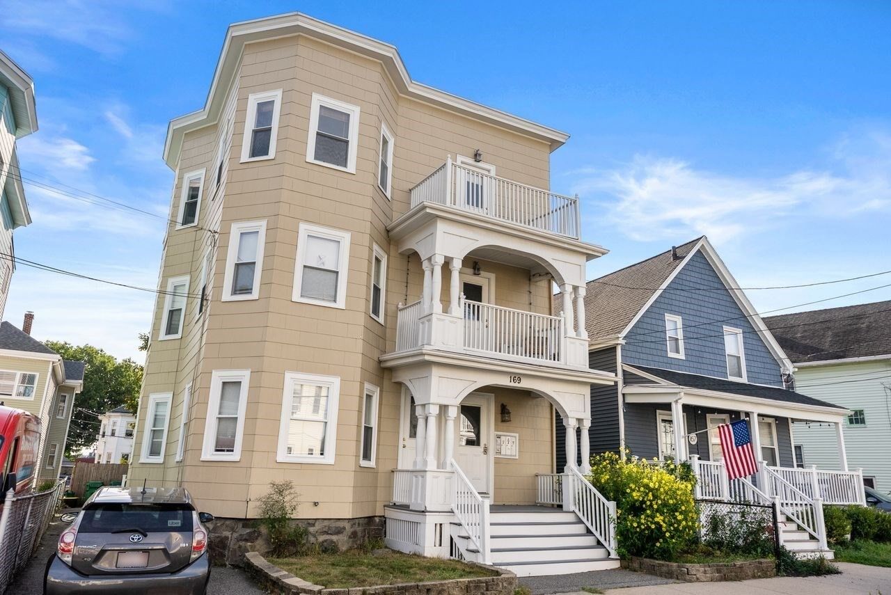 Property Photo:  169 Sheridan Ave 3  MA 02155 