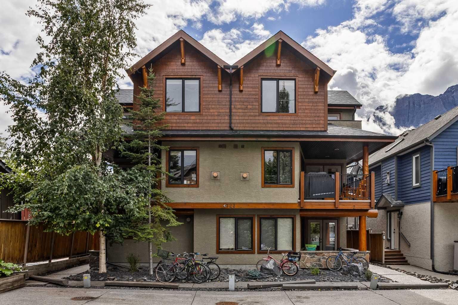 Property Photo:  722 3rd Street 2  AB T1W 2J6 