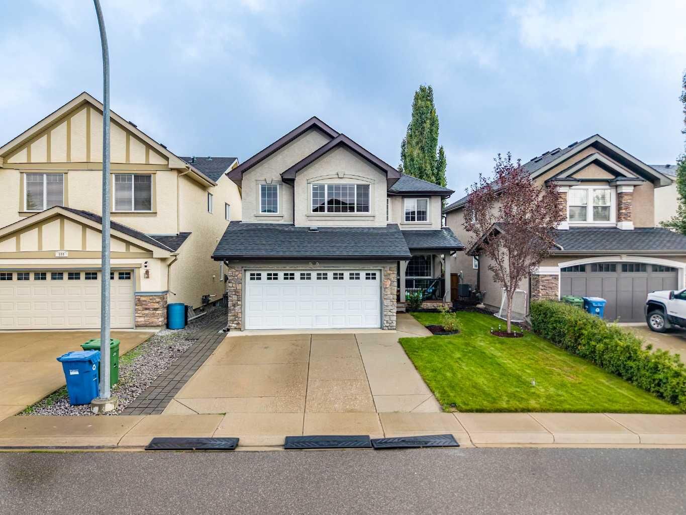 Property Photo:  595 Everbrook Way SW  AB T2Y 0E7 