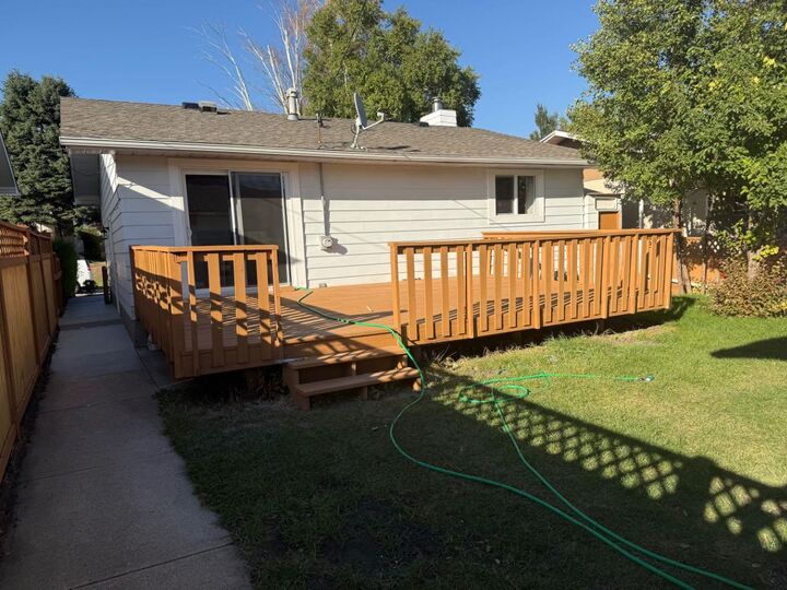 Property Photo:  471 78 Avenue NE  AB T2K 5A1 