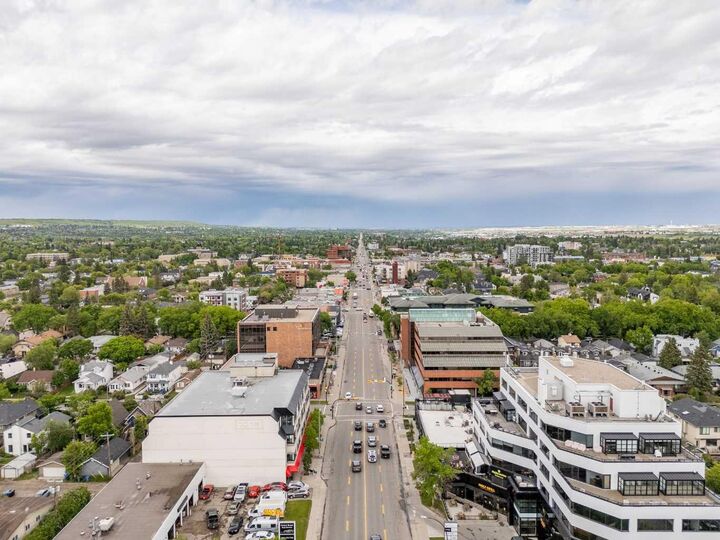 Property Photo:  103 10 Avenue NW 404  AB T2M 0B4 