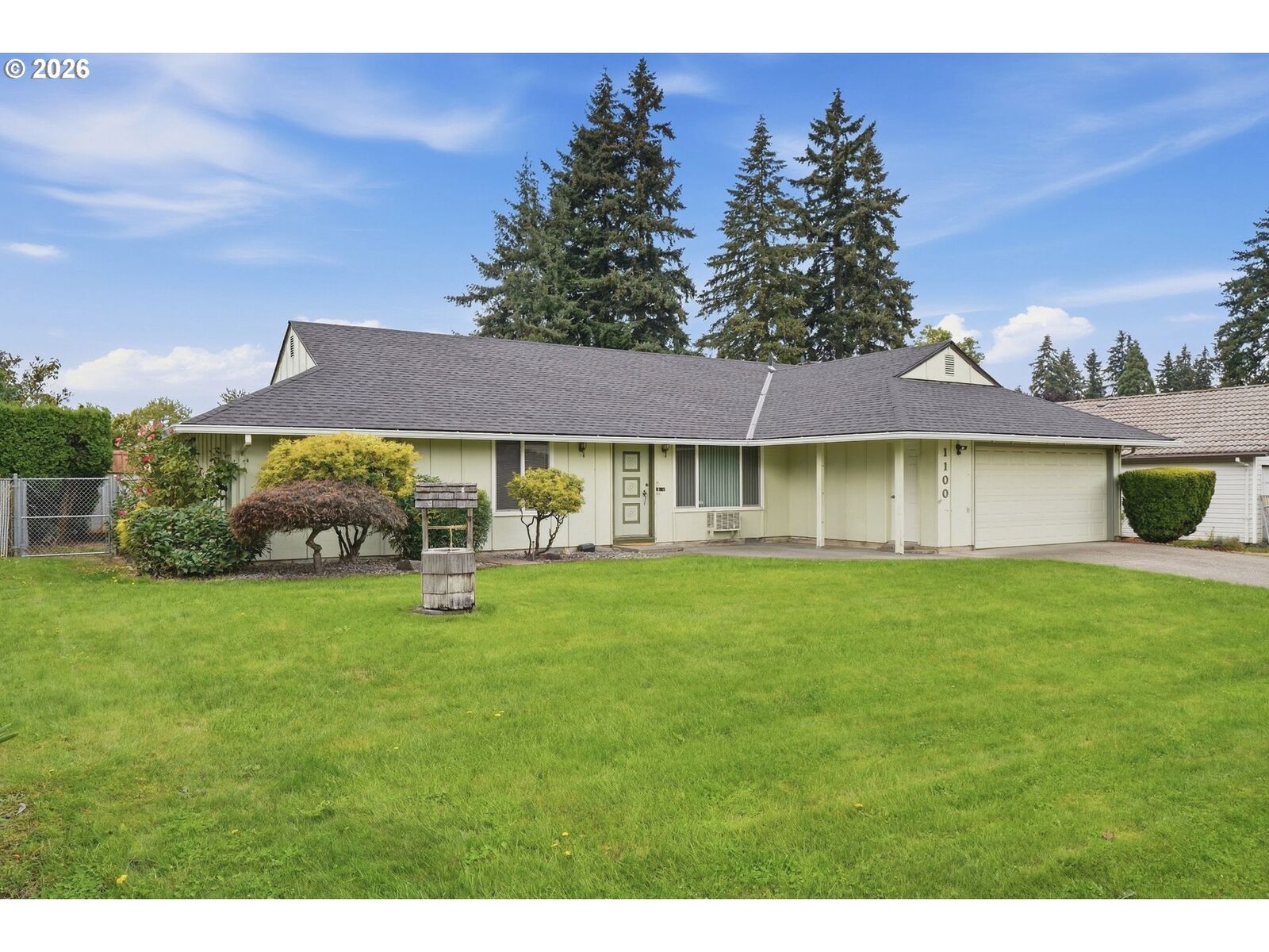 Property Photo:  1100 NE 85th Ave  WA 98664 