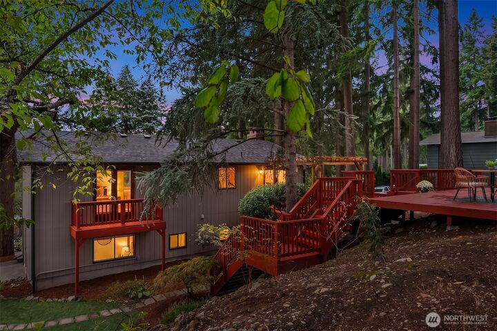 Property Photo:  3525  96th Avenue E  WA 98371 