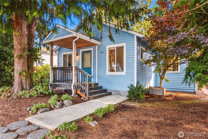 Property Photo: 730 N 100th Street WA 98133