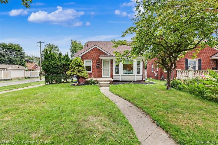 Property Photo:  8182 Grayfield Street  MI 48127 