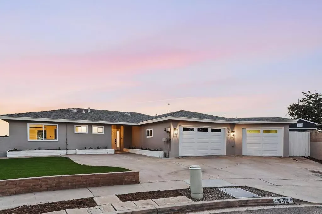 Property Photo:  942 Monterey Court  CA 91911 