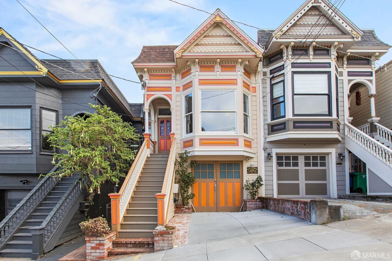 Property Photo:  421 27th Street  CA 94131 